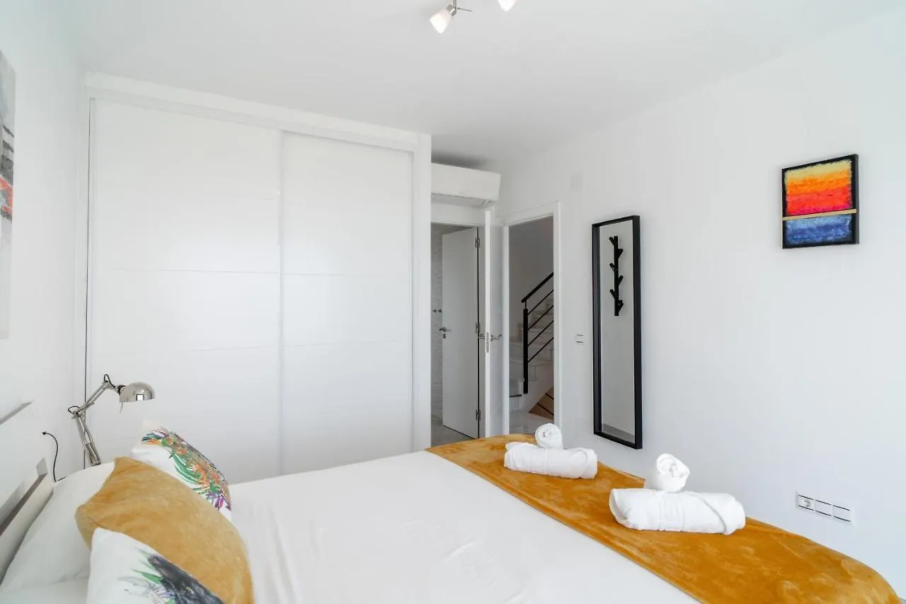 Villa Luxuria Private Pool Nerja 0*,