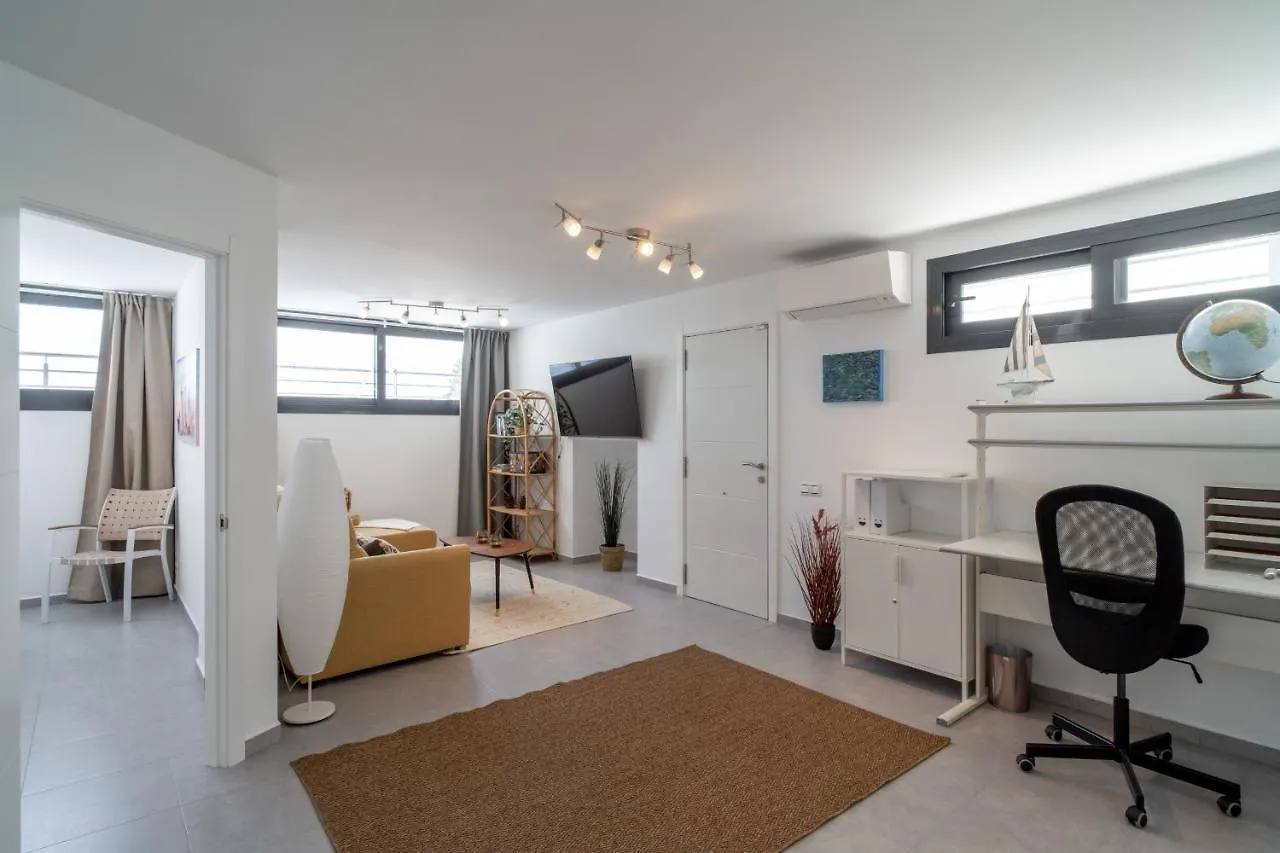 Villa Luxuria Private Pool 네르하 0*,