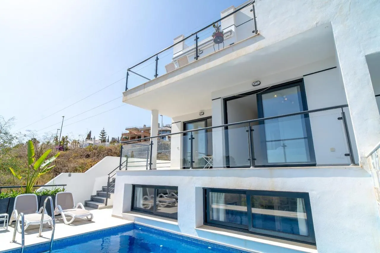 Villa Luxuria Private Pool 네르하